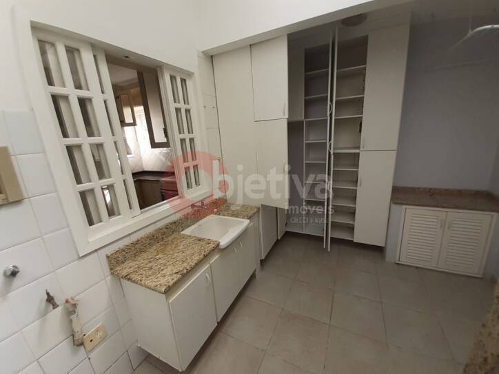 Casa à venda com 3 quartos, 136m² - Foto 13