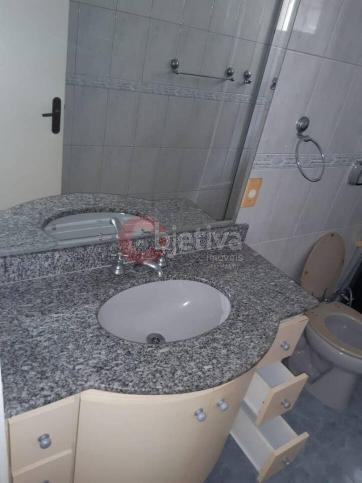 Casa à venda com 3 quartos, 136m² - Foto 15