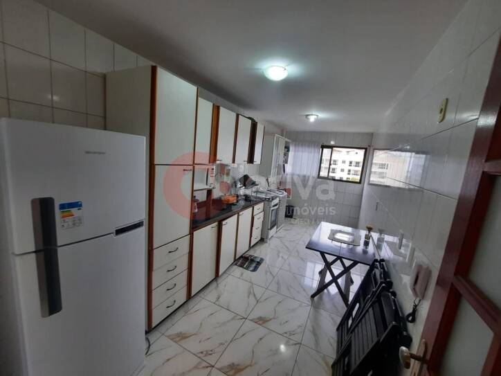 Apartamento à venda com 2 quartos, 85m² - Foto 5