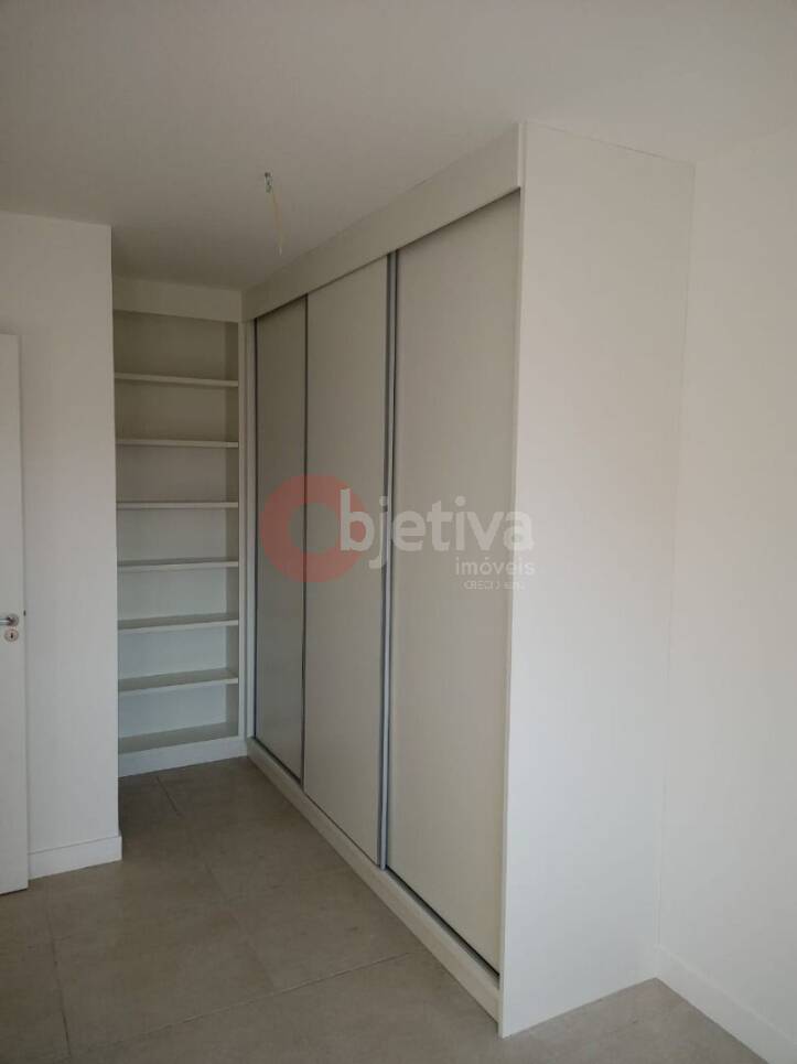 Apartamento à venda com 2 quartos, 70m² - Foto 8