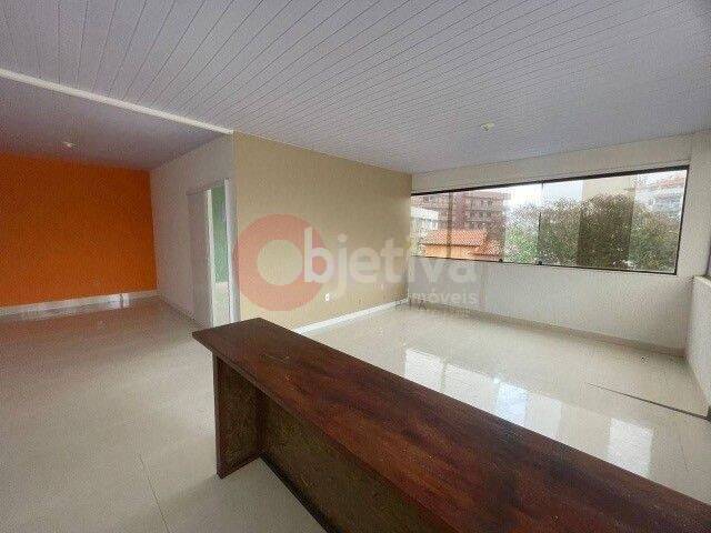 Casa à venda com 10 quartos, 240m² - Foto 15