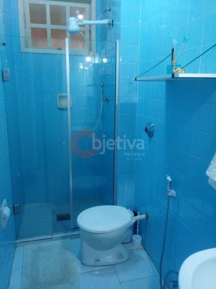 Casa à venda com 4 quartos, 100m² - Foto 5