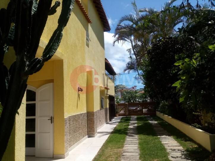 Casa à venda com 4 quartos, 100m² - Foto 12