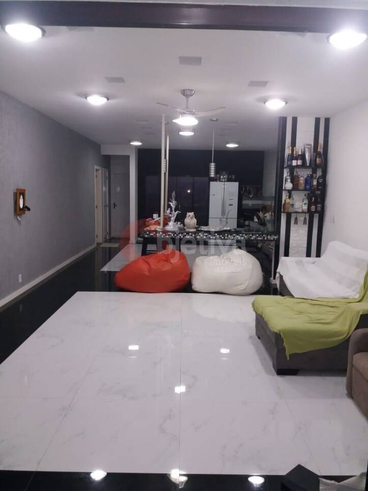 Prédio Inteiro à venda com 9 quartos, 450m² - Foto 24