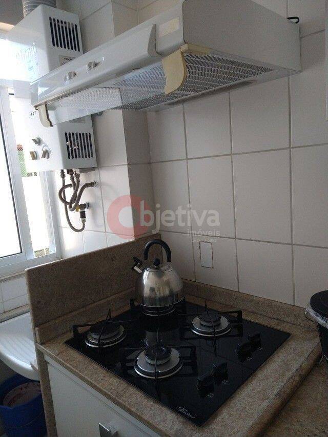 Apartamento à venda com 2 quartos, 75m² - Foto 11