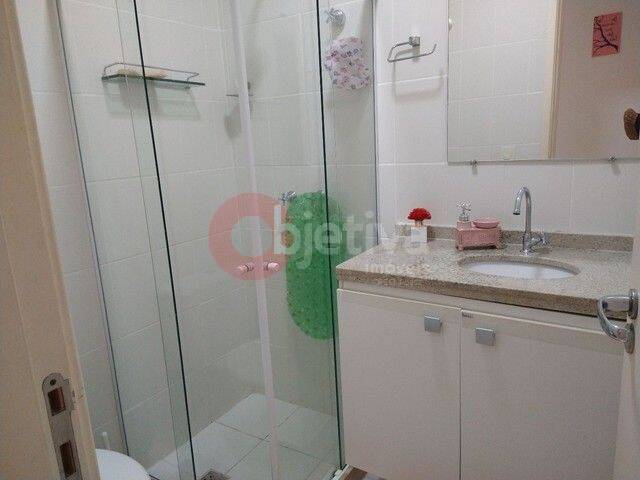 Apartamento à venda com 2 quartos, 75m² - Foto 7