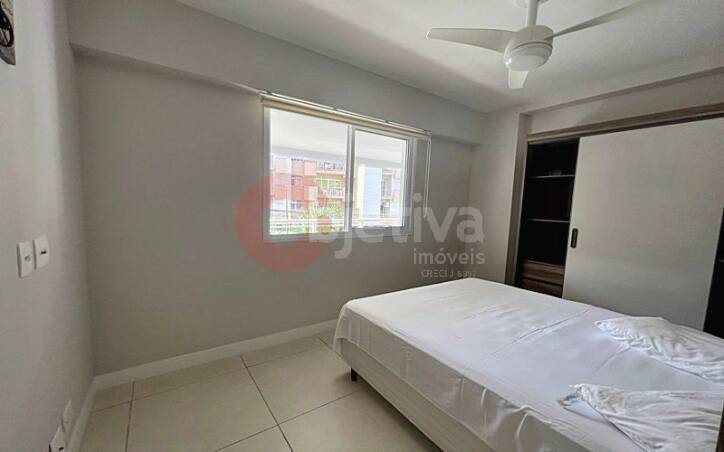 Apartamento à venda com 3 quartos, 107m² - Foto 7