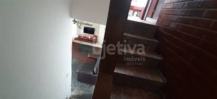 Casa à venda com 3 quartos, 100m² - Foto 12