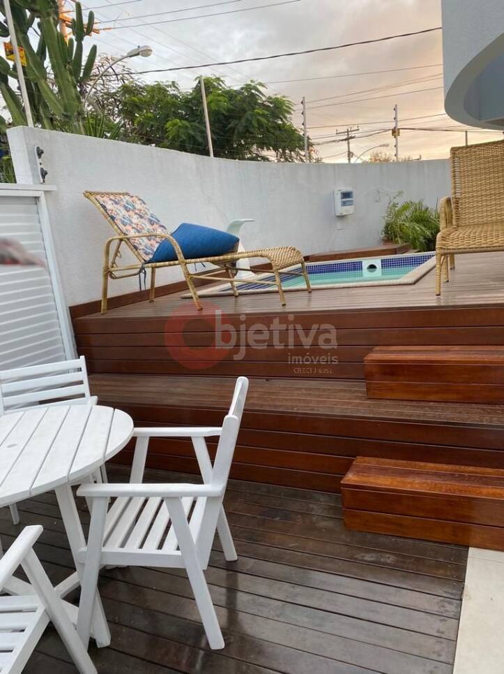 Casa à venda com 4 quartos, 175m² - Foto 13