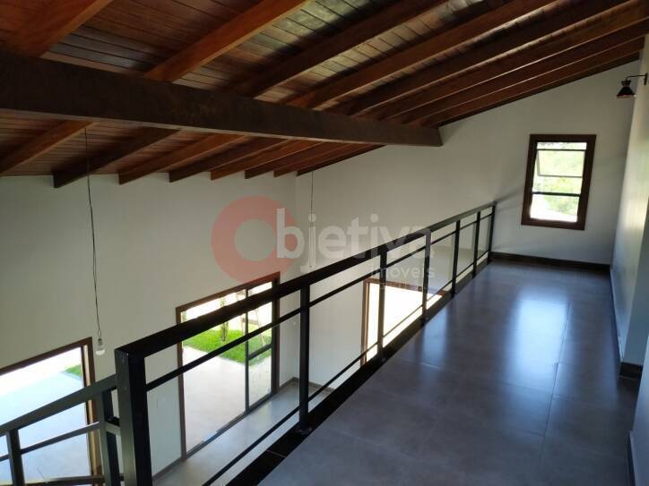 Casa à venda com 4 quartos, 257m² - Foto 27