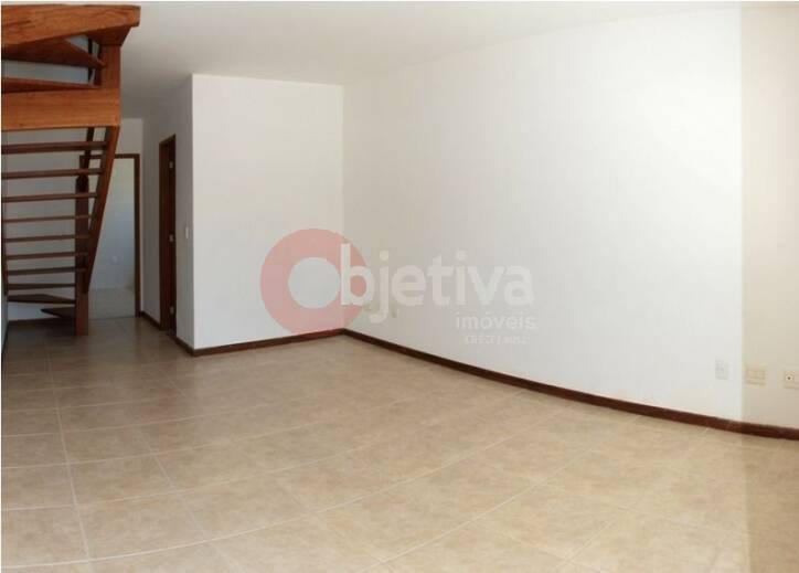 Casa à venda com 2 quartos, 91m² - Foto 14