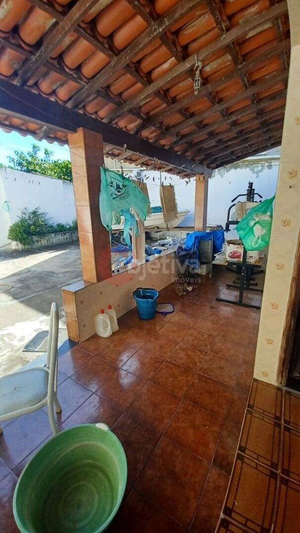 Casa à venda com 3 quartos, 175m² - Foto 7