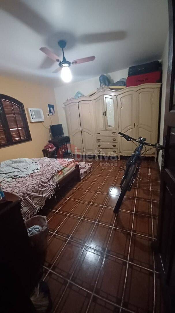 Casa à venda com 3 quartos, 175m² - Foto 8