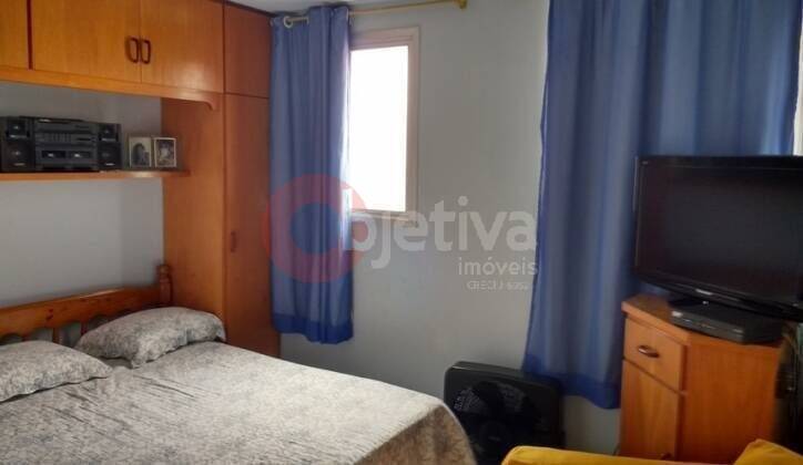 Apartamento à venda com 3 quartos, 110m² - Foto 18