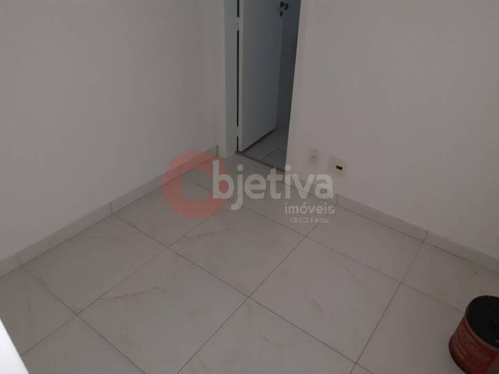 Apartamento à venda com 3 quartos, 140m² - Foto 7