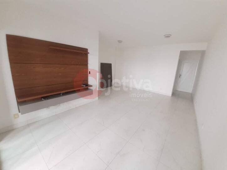 Apartamento à venda com 3 quartos, 140m² - Foto 11