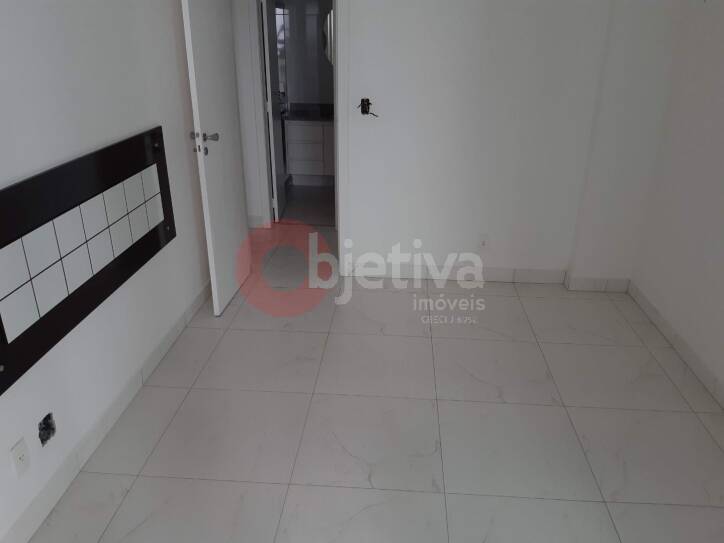 Apartamento à venda com 3 quartos, 140m² - Foto 20