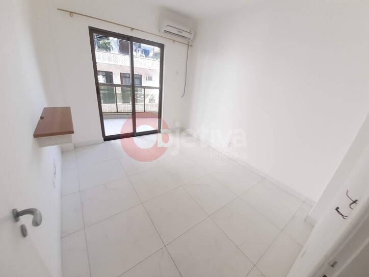 Apartamento à venda com 3 quartos, 140m² - Foto 22