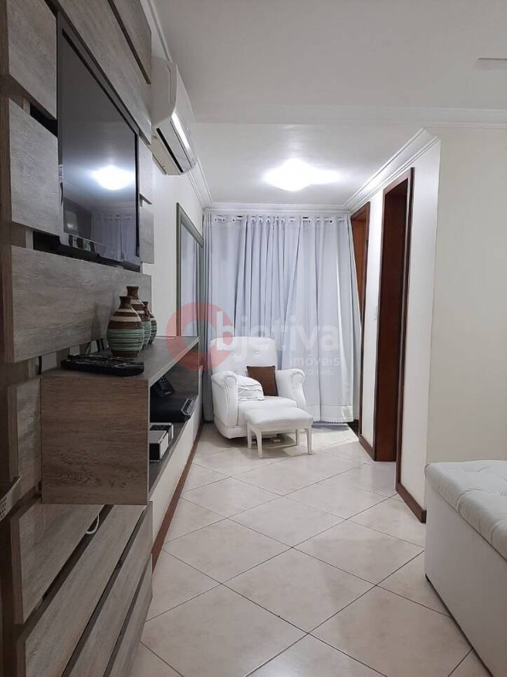 Casa à venda com 2 quartos, 70m² - Foto 27