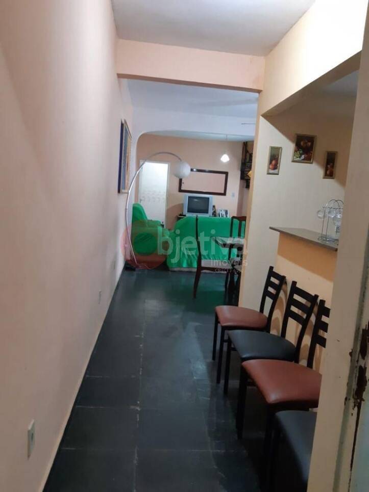 Casa à venda com 4 quartos, 130m² - Foto 4