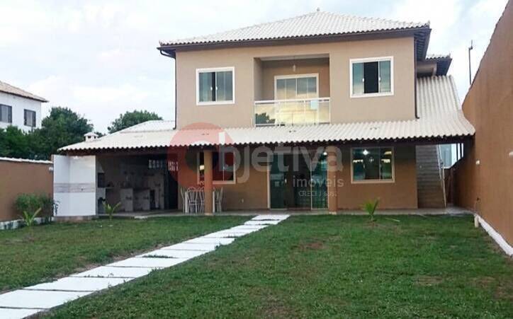 Casa à venda com 4 quartos, 560m² - Foto 1