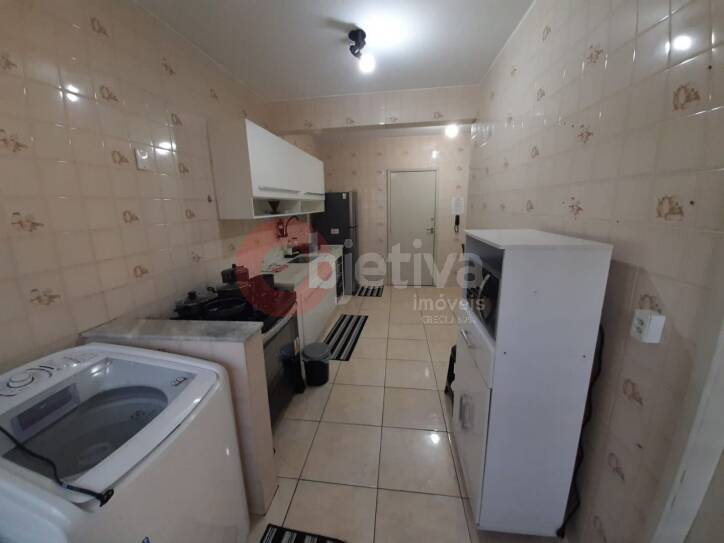 Apartamento à venda com 3 quartos, 110m² - Foto 4