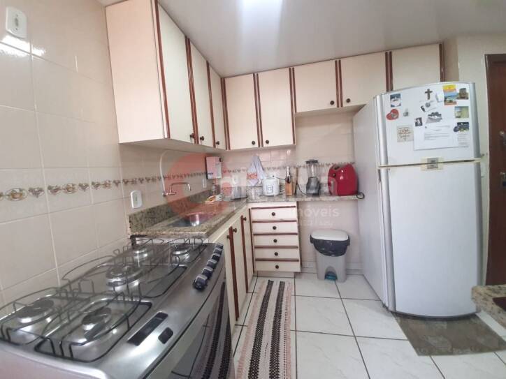 Apartamento à venda com 2 quartos, 141m² - Foto 6