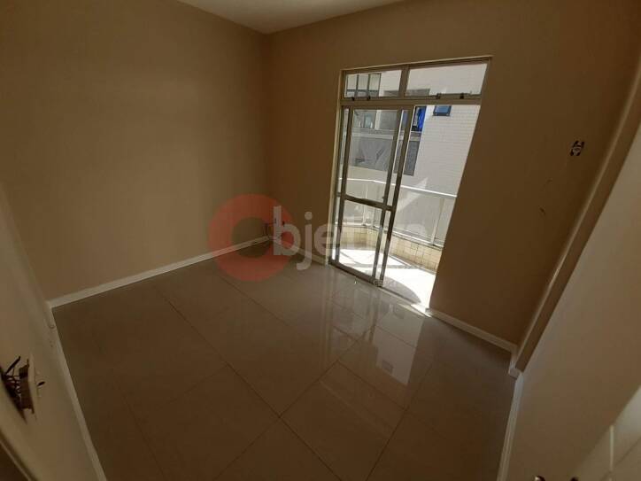 Apartamento à venda com 2 quartos, 95m² - Foto 13