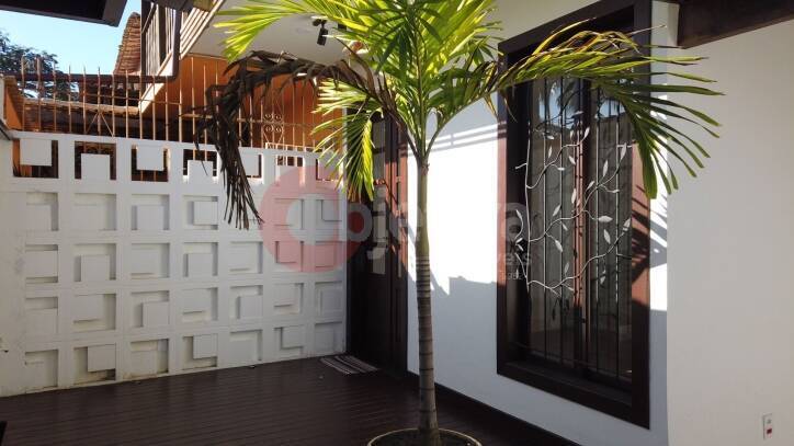 Casa à venda com 3 quartos, 93m² - Foto 2