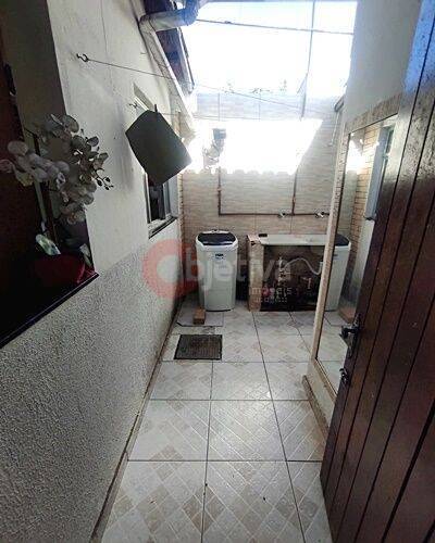 Casa à venda com 3 quartos, 100m² - Foto 14