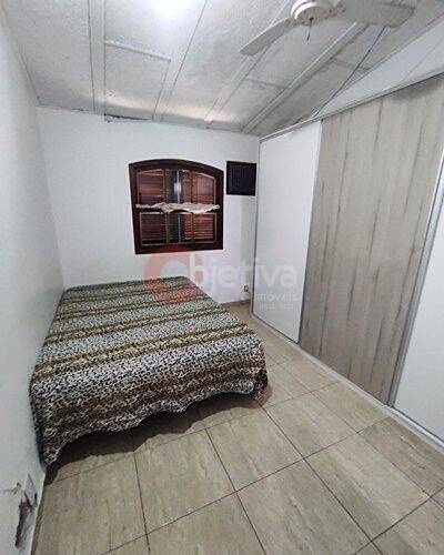 Casa à venda com 3 quartos, 100m² - Foto 25