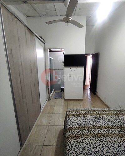 Casa à venda com 3 quartos, 100m² - Foto 26