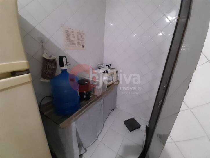 Casa à venda com 3 quartos, 360m² - Foto 12