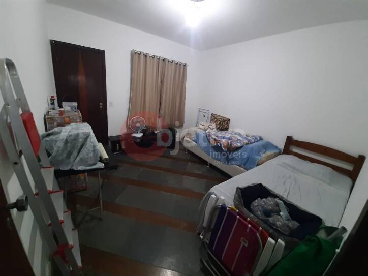 Casa à venda com 3 quartos, 360m² - Foto 15