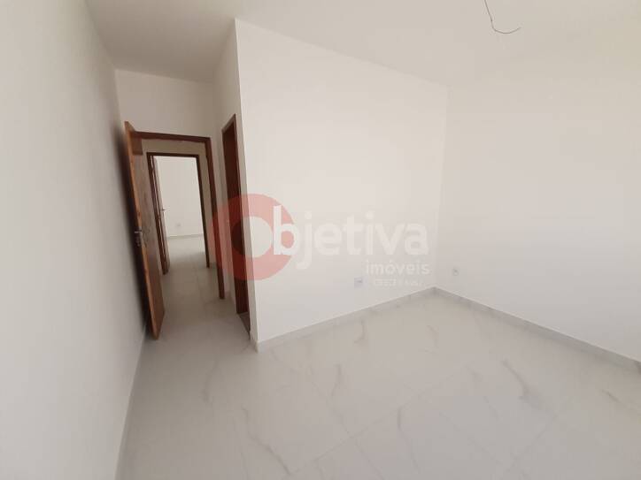 Casa à venda com 2 quartos, 90m² - Foto 11