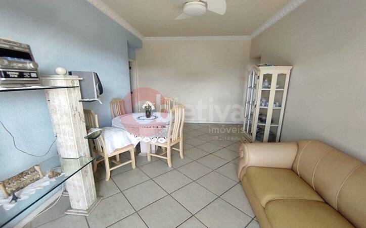 Apartamento à venda com 2 quartos, 90m² - Foto 2