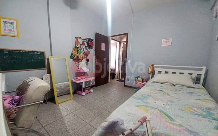 Apartamento à venda com 2 quartos, 72m² - Foto 5