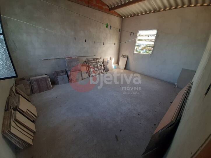 Casa à venda com 4 quartos, 200m² - Foto 30