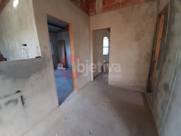 Casa à venda com 4 quartos, 200m² - Foto 33