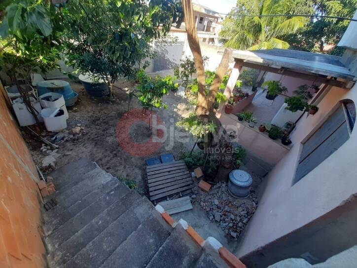 Casa à venda com 4 quartos, 200m² - Foto 36