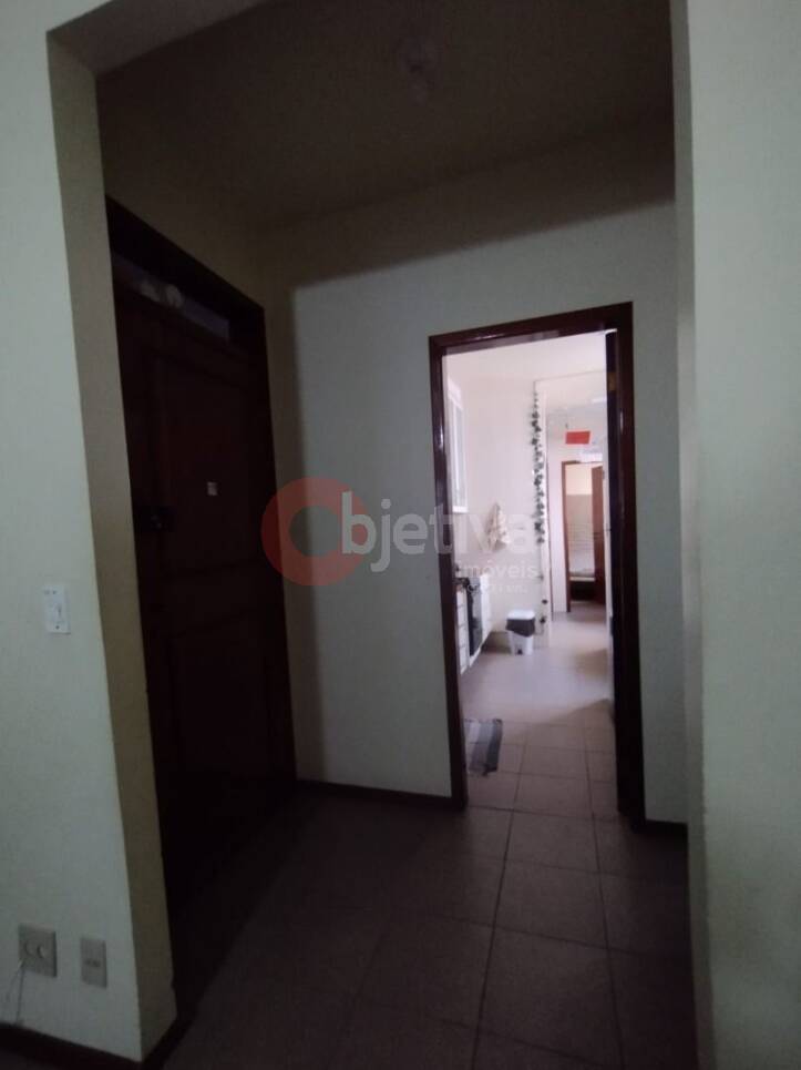 Apartamento à venda com 3 quartos, 211m² - Foto 5