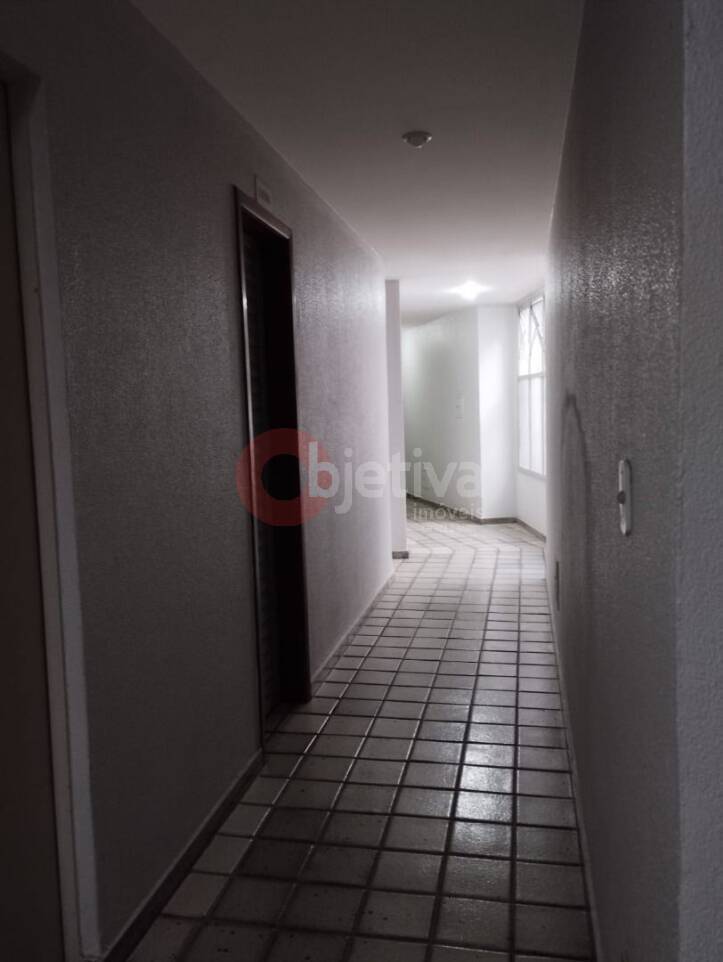 Apartamento à venda com 3 quartos, 211m² - Foto 14