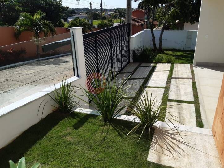 Casa de Condomínio para alugar com 3 quartos, 200m² - Foto 5