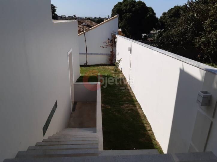 Casa de Condomínio para alugar com 3 quartos, 200m² - Foto 11