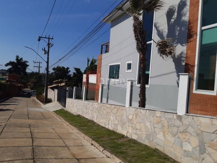 Casa de Condomínio para alugar com 3 quartos, 200m² - Foto 12