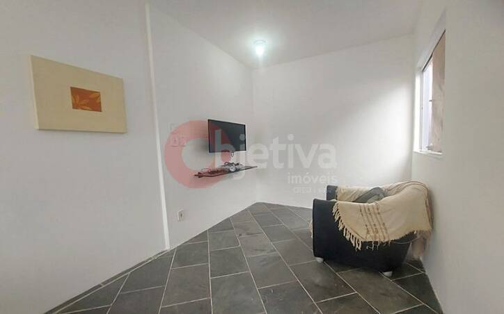 Casa à venda com 2 quartos, 137m² - Foto 11