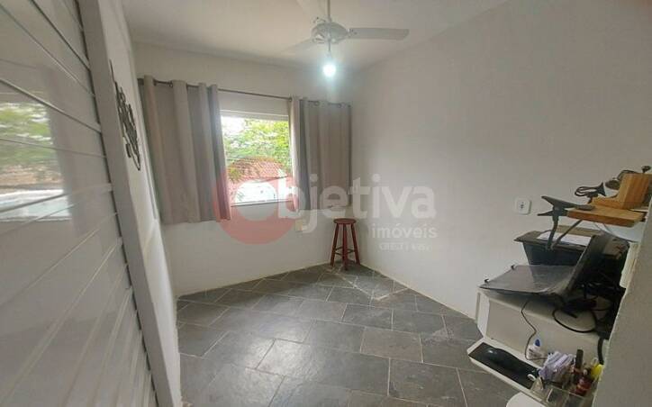 Casa à venda com 2 quartos, 137m² - Foto 12