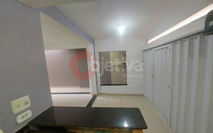 Casa à venda com 2 quartos, 137m² - Foto 29