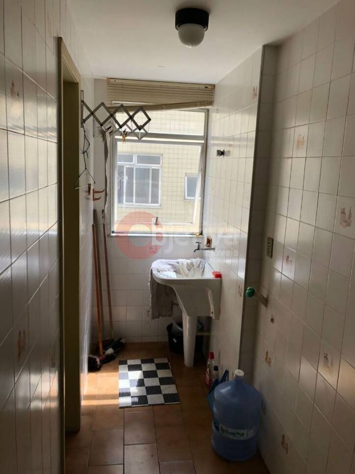 Apartamento à venda com 2 quartos, 70m² - Foto 12