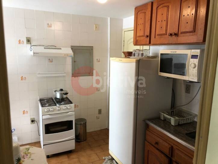 Apartamento à venda com 2 quartos, 70m² - Foto 13